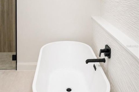 Купить виллу или дом в Палм-Кост, Флорида 4 комнаты, 220.74м2, № 2167315 - фото 18