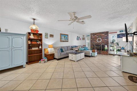 Dúplex en venta en Port Orange, Florida, 3 dormitorios, 121.14 m2 № 2148941 - foto 22