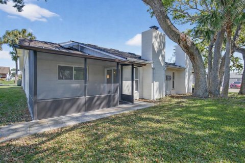 Dúplex en venta en Port Orange, Florida, 3 dormitorios, 121.14 m2 № 2148941 - foto 10