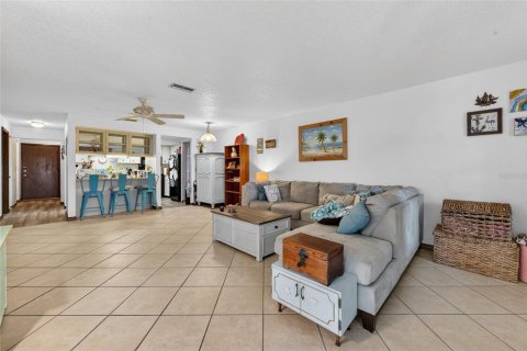 Dúplex en venta en Port Orange, Florida, 3 dormitorios, 121.14 m2 № 2148941 - foto 24