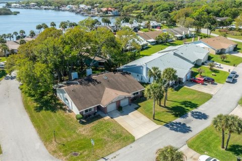 Dúplex en venta en Port Orange, Florida, 3 dormitorios, 121.14 m2 № 2148941 - foto 8