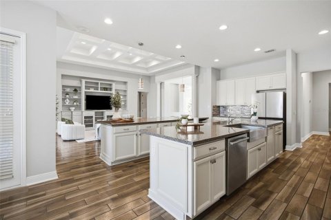 Casa en venta en Winter Garden, Florida, 7 dormitorios, 430.51 m2 № 2431873 - foto 18
