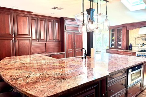 House in Ocala, Florida 4 bedrooms, 380.16 sq.m. № 1842286 - photo 4