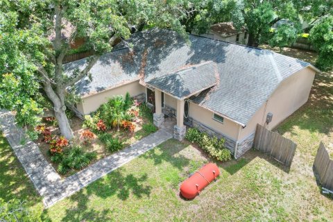 Villa ou maison à vendre à Auburndale, Floride: 4 chambres, 180.6 m2 № 1767587 - photo 3