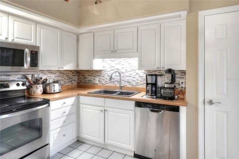 Villa ou maison à vendre à Auburndale, Floride: 4 chambres, 180.6 m2 № 1767587 - photo 13