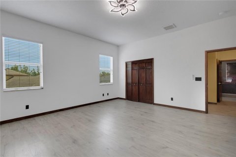 Купить виллу или дом в Сент-Питерсберг, Флорида 3 комнаты, 384.52м2, № 2091912 - фото 27