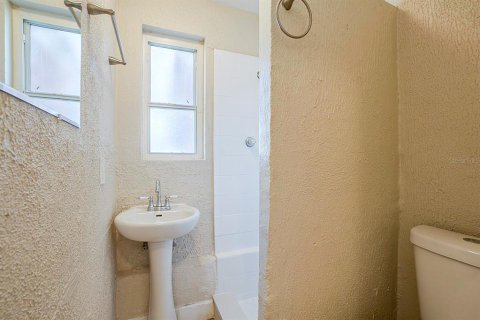Casa en venta en Saint Petersburg, Florida, 4 dormitorios, 121.7 m2 № 1572110 - foto 22