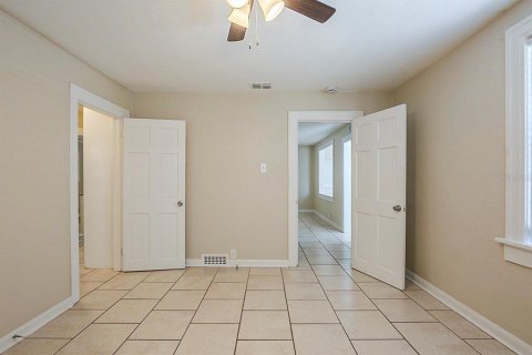 Casa en venta en Saint Petersburg, Florida, 4 dormitorios, 121.7 m2 № 1572110 - foto 14