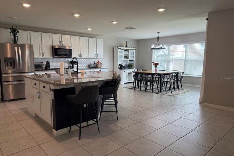 Villa ou maison à vendre à Apopka, Floride: 4 chambres, 317.45 m2 № 1399653 - photo 27