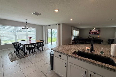 Villa ou maison à vendre à Apopka, Floride: 4 chambres, 317.45 m2 № 1399653 - photo 21