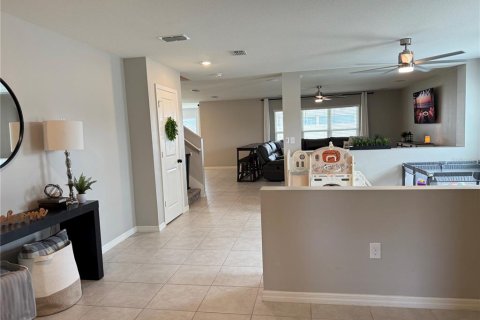 Casa en venta en Apopka, Florida, 4 dormitorios, 317.45 m2 № 1399653 - foto 14