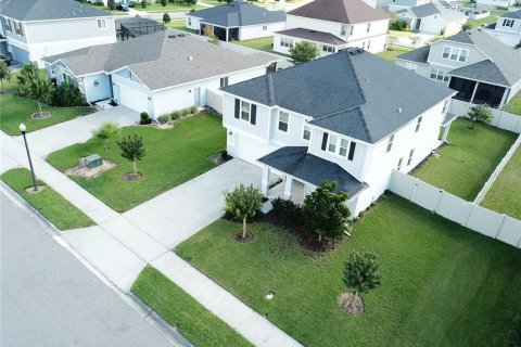 Villa ou maison à vendre à Apopka, Floride: 4 chambres, 317.45 m2 № 1399653 - photo 4