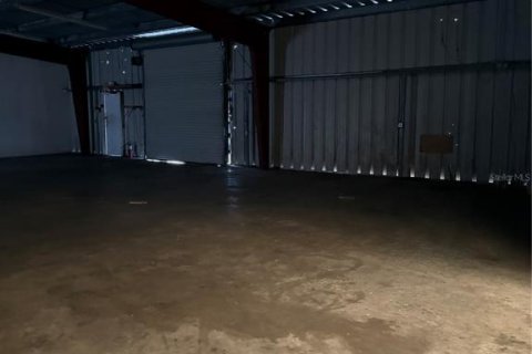 Immobilier commercial à louer à Crystal River, Floride: 1551.93 m2 № 1795979 - photo 8