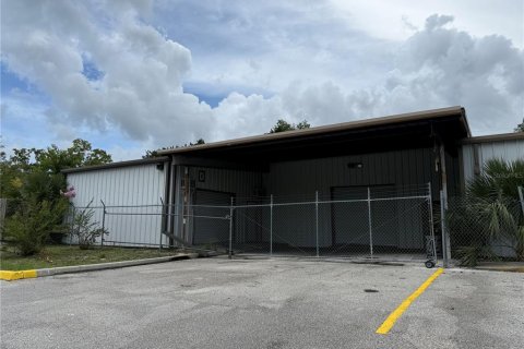 Immobilier commercial à louer à Crystal River, Floride: 1551.93 m2 № 1795979 - photo 19