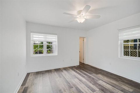 Casa en venta en Mount Dora, Florida, 2 dormitorios, 153.1 m2 № 2234615 - foto 14