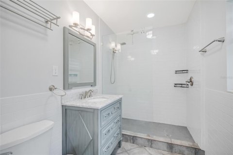 Casa en venta en Mount Dora, Florida, 2 dormitorios, 153.1 m2 № 2234615 - foto 15