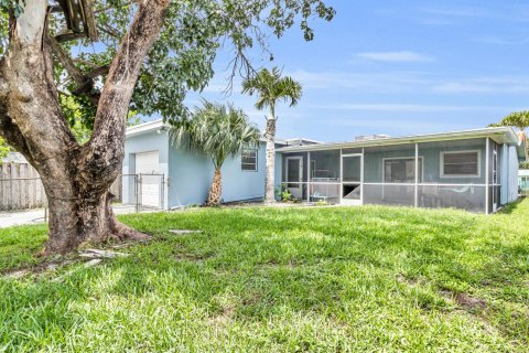 Villa ou maison à vendre à Hollywood, Floride: 3 chambres, 171.5 m2 № 2085261 - photo 22