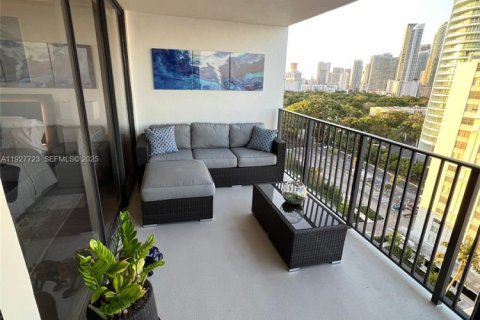 Снять в аренду квартиру в Майами, Флорида 1 спальня, № 1988010 - фото 15