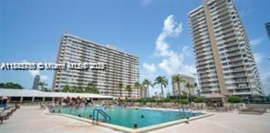 Condo à Hallandale Beach, Floride, 1 chambre № 1838655