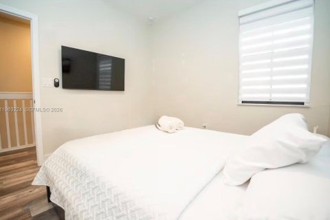 Купить таунхаус в Хомстед, Флорида 3 спальни, 143.53м2, № 2025759 - фото 14