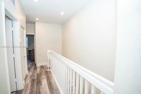 Купить таунхаус в Хомстед, Флорида 3 спальни, 143.53м2, № 2025759 - фото 20