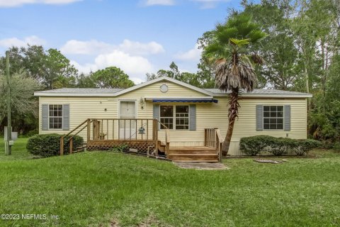 House in Fernandina Beach, Florida 3 bedrooms, 130.81 sq.m. № 862987 - photo 1
