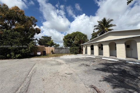 Casa en alquiler en Fort Lauderdale, Florida, 3 dormitorios, 233 m2 № 2007906 - foto 15