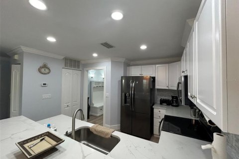 Condo in Bradenton, Florida, 3 bedrooms  № 2213754 - photo 11
