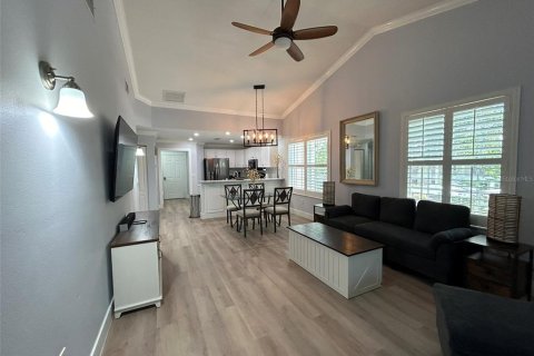 Condo in Bradenton, Florida, 3 bedrooms  № 2213754 - photo 27