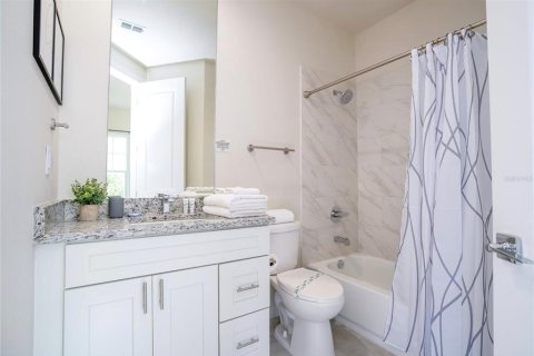 Townhouse in Kissimmee, Florida 5 bedrooms, 198.81 sq.m. № 1341904 - photo 17