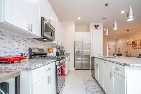 Townhouse in Kissimmee, Florida 5 bedrooms, 198.81 sq.m. № 1341904 - photo 10