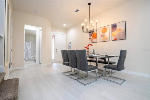Townhouse in Kissimmee, Florida 5 bedrooms, 198.81 sq.m. № 1341904 - photo 9