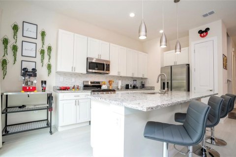 Townhouse in Kissimmee, Florida 5 bedrooms, 198.81 sq.m. № 1341904 - photo 11
