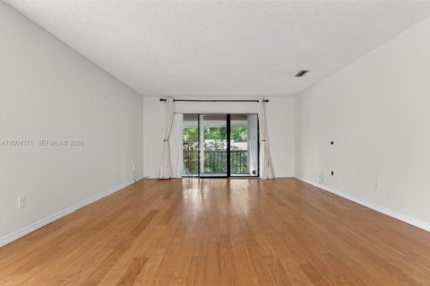 Condo in Boca Raton, Florida, 2 bedrooms  № 2068314 - photo 8