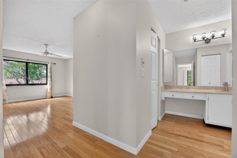 Condo in Boca Raton, Florida, 2 bedrooms  № 2068314 - photo 14