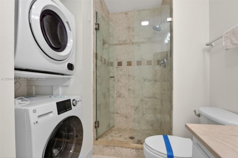 Condo in Boca Raton, Florida, 2 bedrooms  № 2068314 - photo 26