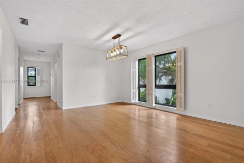 Condo in Boca Raton, Florida, 2 bedrooms  № 2068314 - photo 9