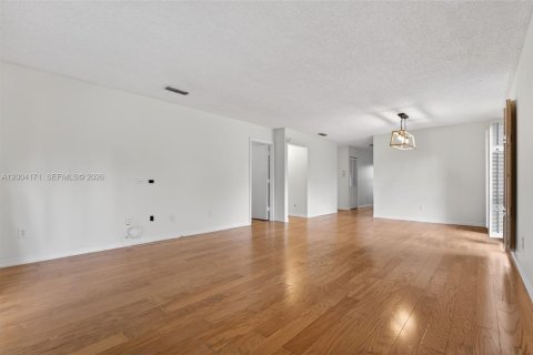 Condo in Boca Raton, Florida, 2 bedrooms  № 2068314 - photo 12