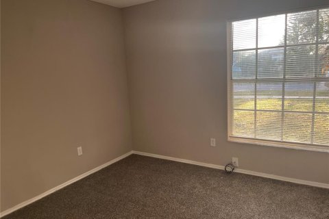 Villa ou maison à louer à Orlando, Floride: 4 chambres, 187.48 m2 № 2418608 - photo 8