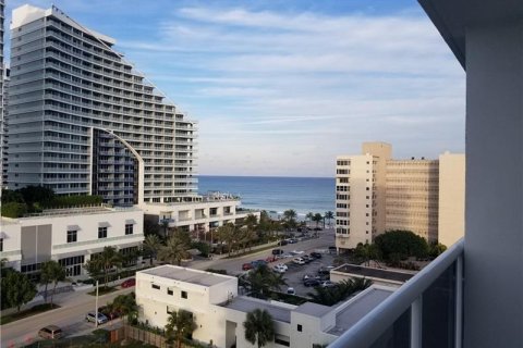 Condo à Fort Lauderdale, Floride, 1 chambre  № 2177476
