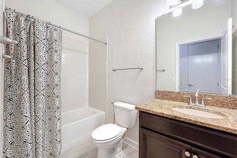House in Clermont, Florida 3 bedrooms, 186.36 sq.m. № 1782737 - photo 22