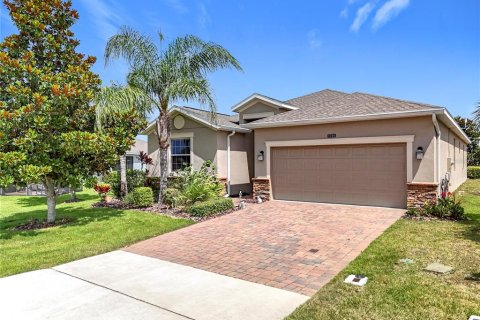 House in Clermont, Florida 3 bedrooms, 186.36 sq.m. № 1782737 - photo 2