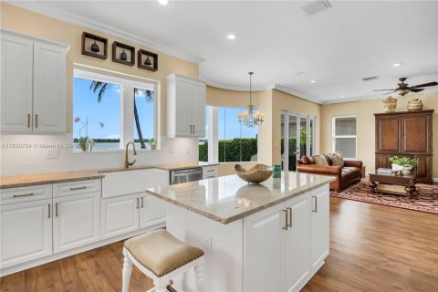 Casa en venta en Miramar, Florida, 5 dormitorios, 332.03 m2 № 1846322 - foto 29