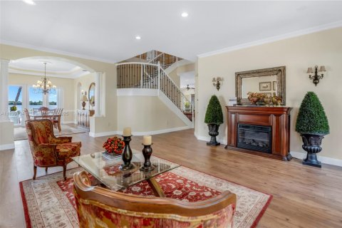 Casa en venta en Miramar, Florida, 5 dormitorios, 332.03 m2 № 1846322 - foto 17