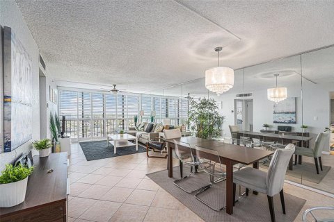 Condo in Clearwater, Florida, 1 bedroom  № 1673804 - photo 15