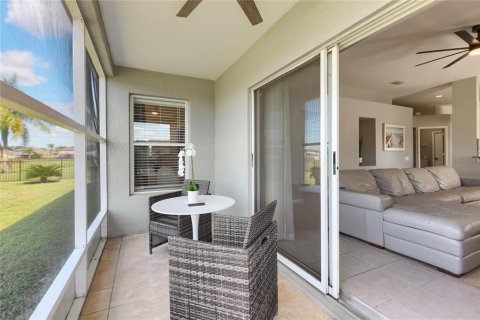 Villa ou maison à vendre à Wesley Chapel, Floride: 3 chambres, 173.82 m2 № 2418742 - photo 6