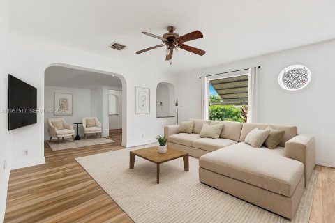 Casa en Margate, Florida 3 dormitorios, 84.91 m2 № 2011473