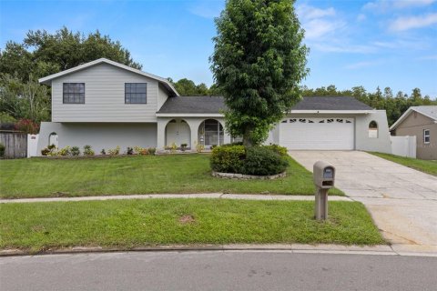 Casa en venta en Tampa, Florida, 4 dormitorios, 158.86 m2 № 1834570 - foto 4