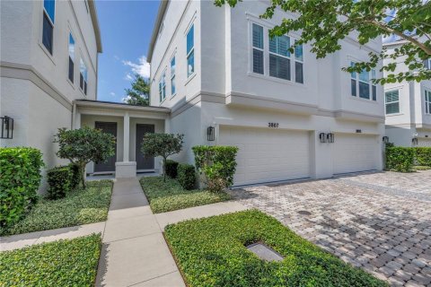 Adosado en alquiler en Tampa, Florida, 3 dormitorios, 168.9 m2 № 1848067 - foto 3