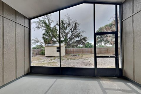 Villa ou maison à louer à Winter Haven, Floride: 3 chambres, 182.18 m2 № 2117780 - photo 15